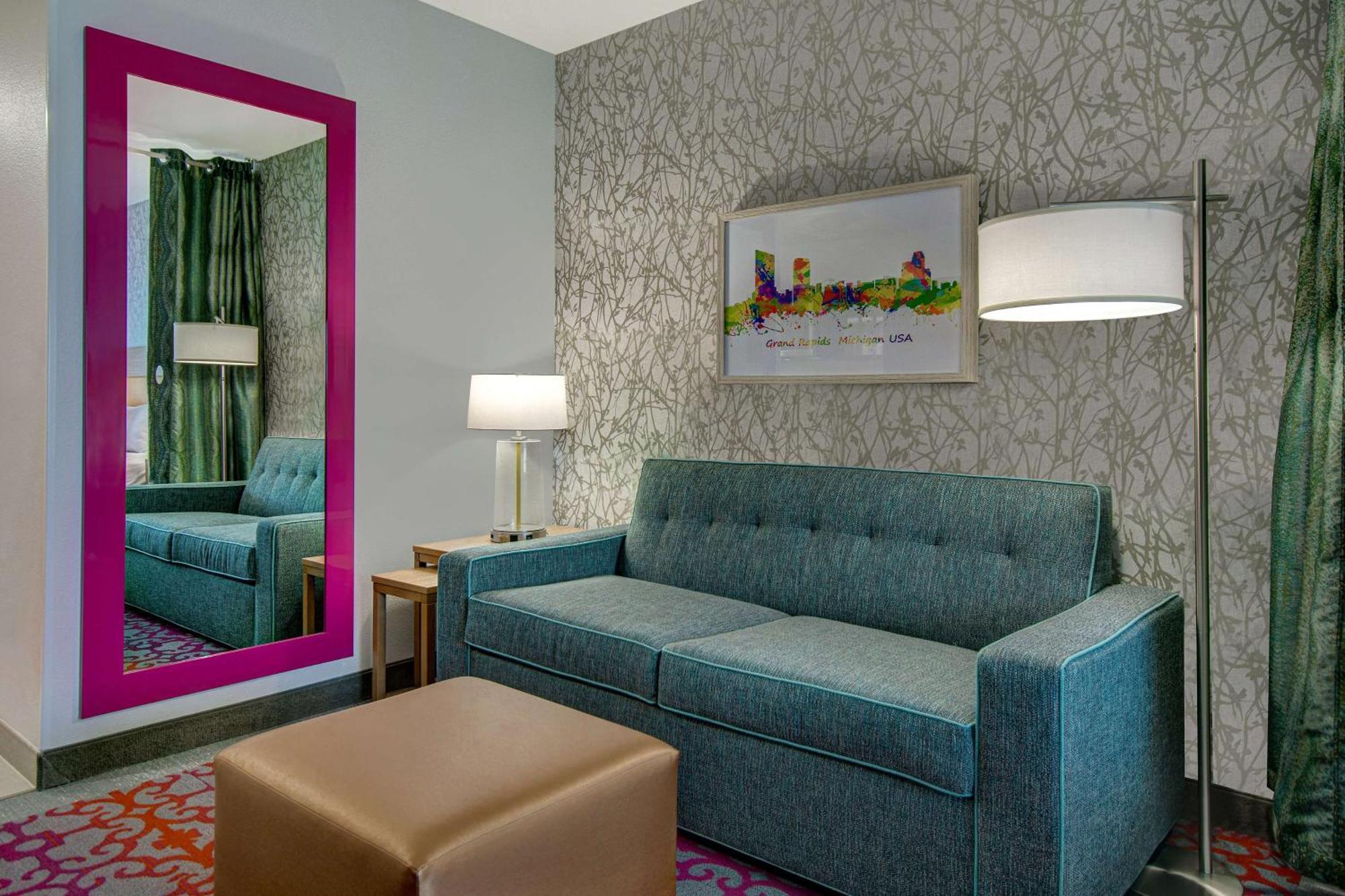 Home2 Suites By Hilton Grand Rapids Airport Kentwood Eksteriør bilde