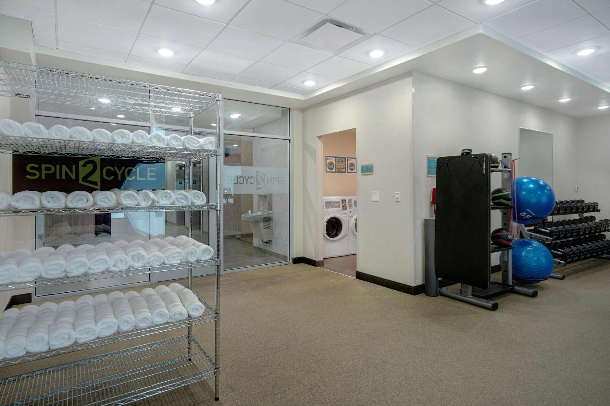 Home2 Suites By Hilton Grand Rapids Airport Kentwood Eksteriør bilde