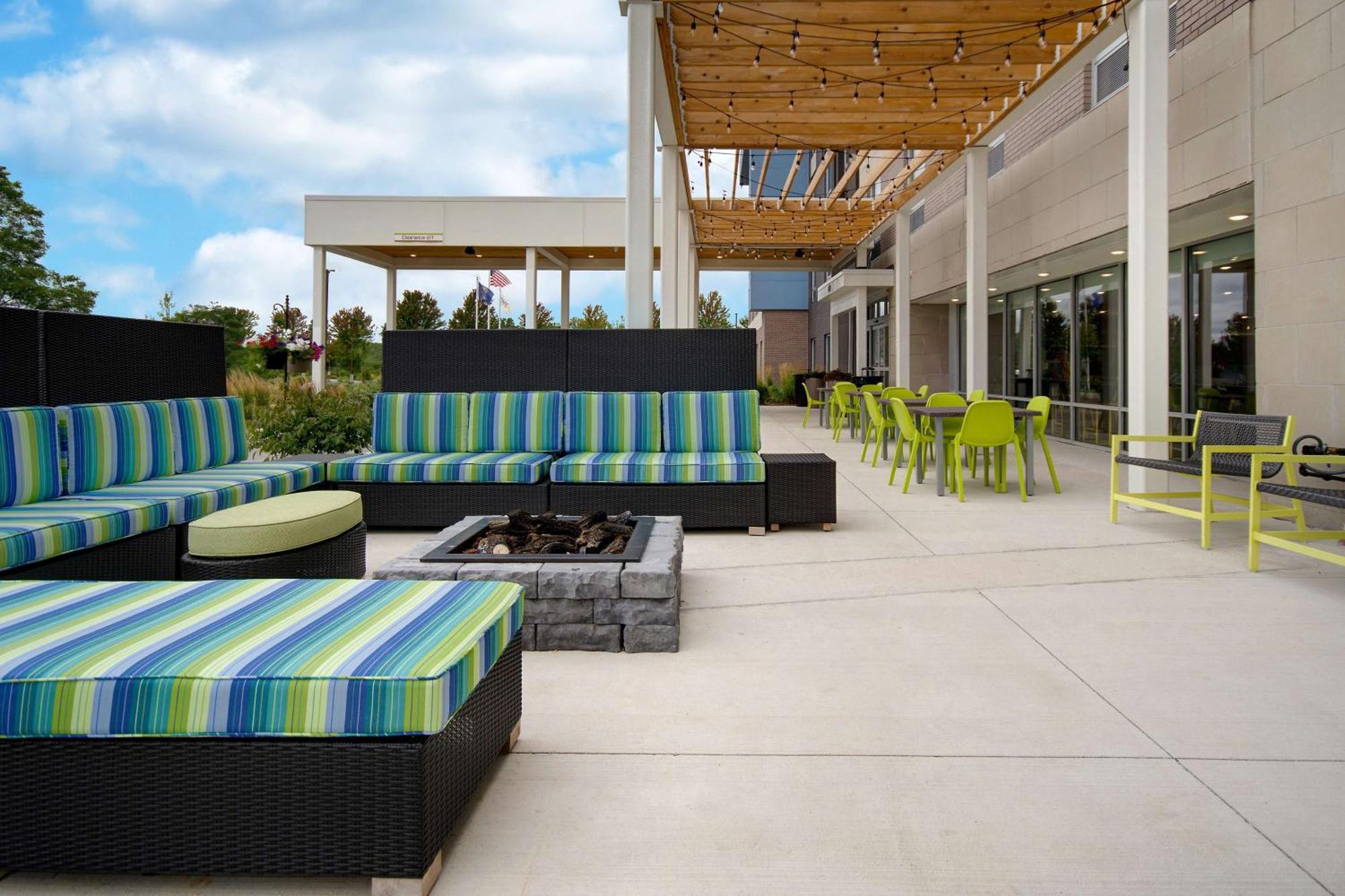 Home2 Suites By Hilton Grand Rapids Airport Kentwood Eksteriør bilde
