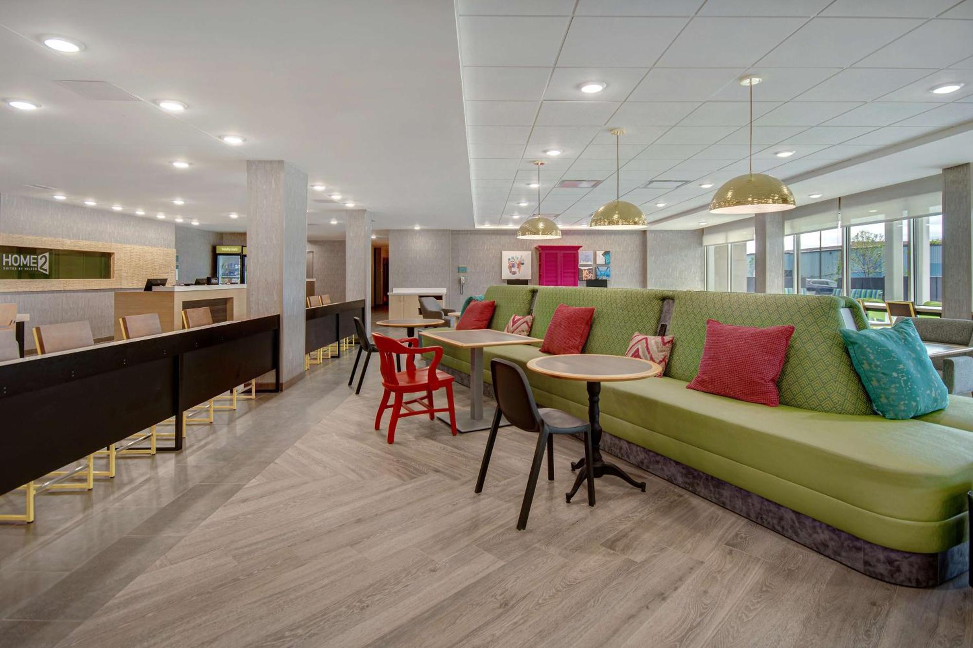 Home2 Suites By Hilton Grand Rapids Airport Kentwood Eksteriør bilde